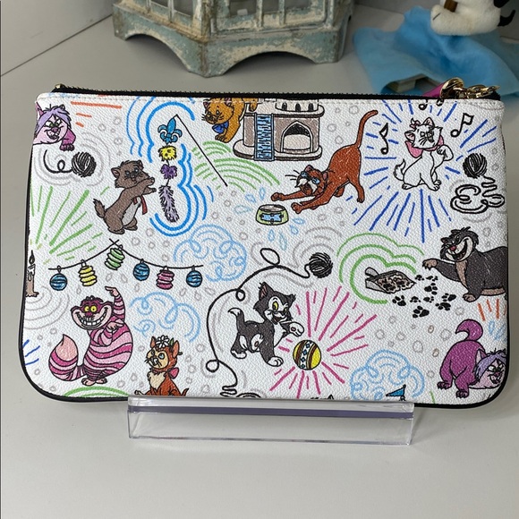 Dooney & Bourke x Disney Cats Wristlet
